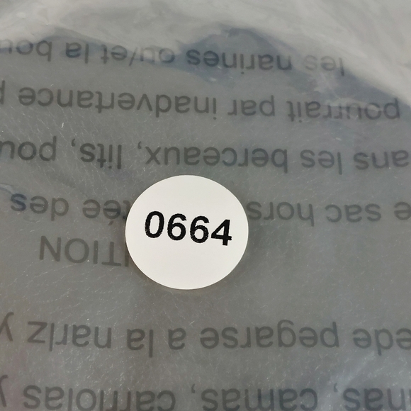 Ellen Tracy Black Leather Gold Zip Shoulder Bag 0664 - Picture 13 of 13